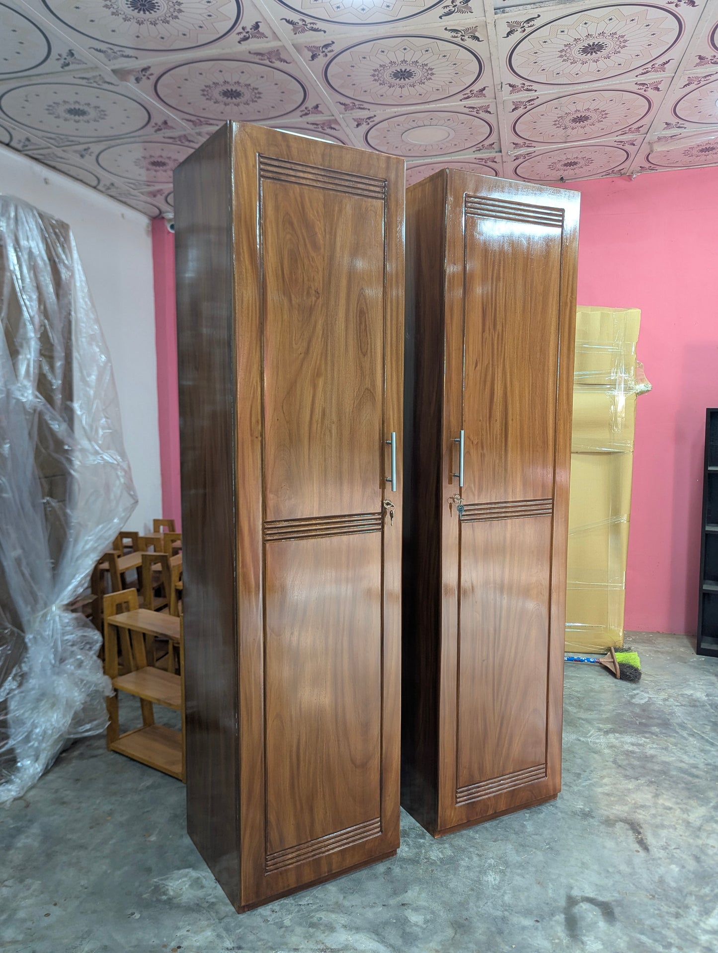 Wooden One Door Almira
