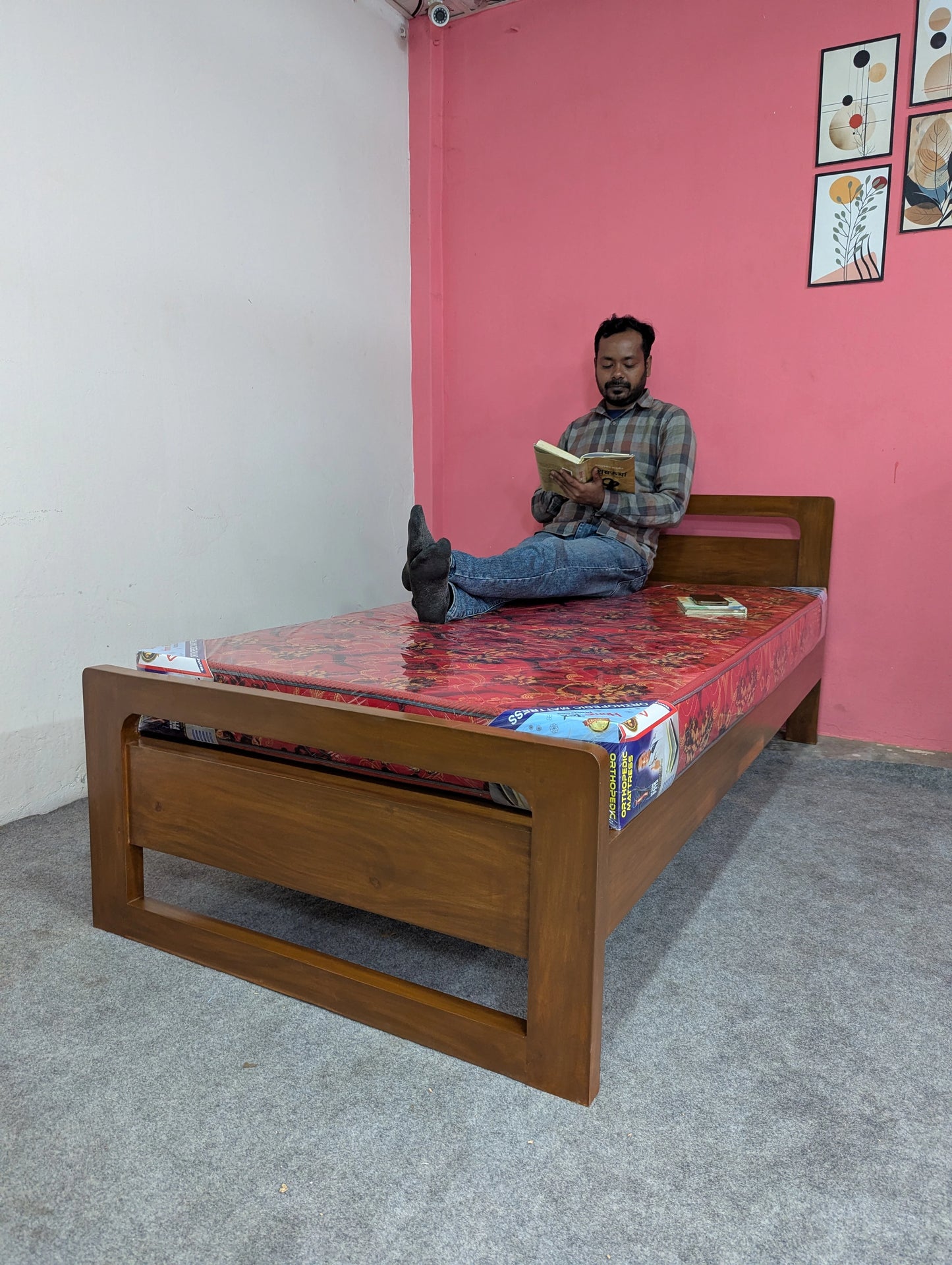 Premium Mahogany Single Bed
